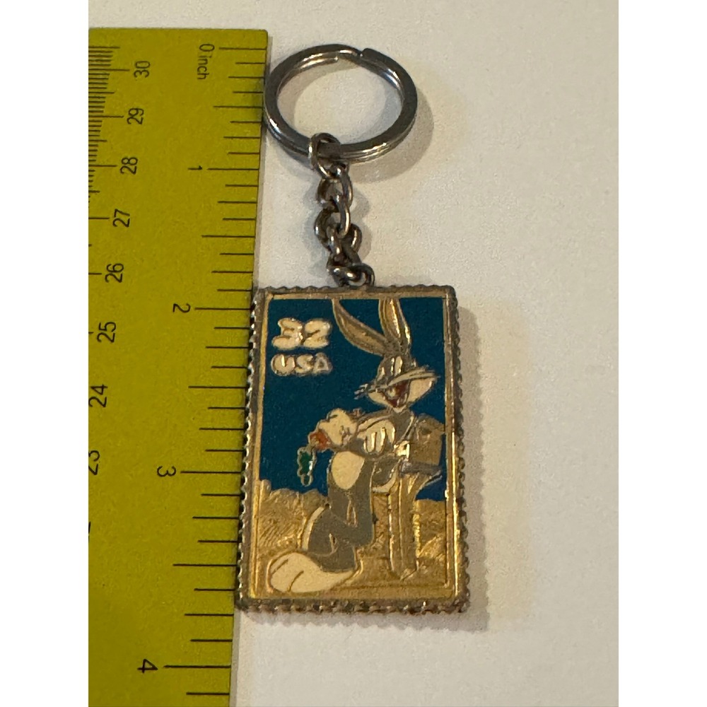 Vintage 1997 Bugs Bunny Looney Tunes Stamp Collection Keychain Gold Tone 32 Cent